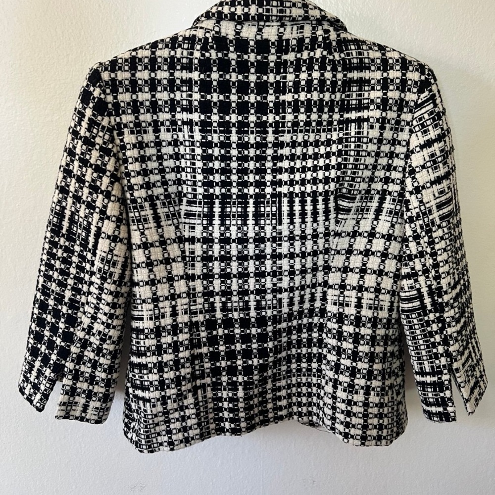 🎉3 for $10 Luxe by Arden B Women's Black and White Plaid Jacket - Picture 6 of 8